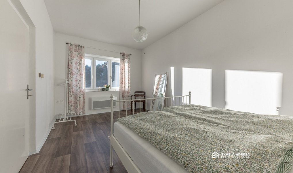 Prodej nájemního domu, činžáku 600 m², Vimperk – náhled fotky 15