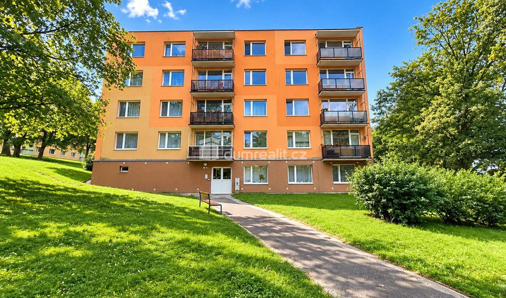 Pronájem bytu 3+1 70 m², Bílina – náhled fotky 13
