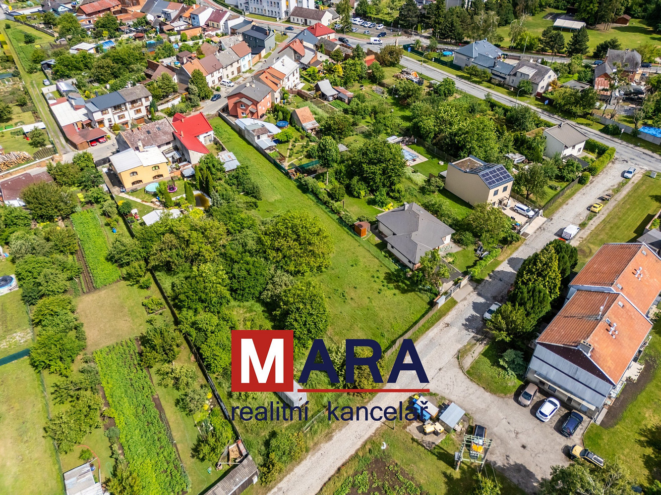 Prodej stavebního pozemku 709 m²