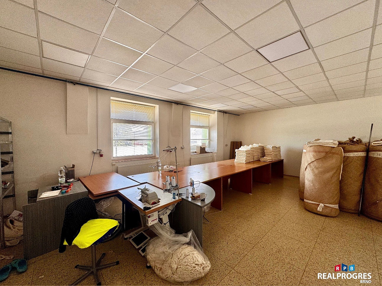 Pronájem výrobních prostor 47 m² – fotografie 2