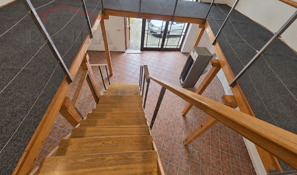 Pronájem obchodních prostor 100 m², Semily – náhled fotky 4