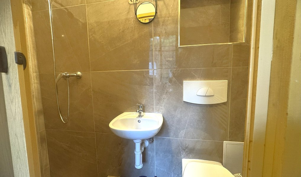 Pronájem bytu 1+kk 20 m², Liberec – náhled fotky 7