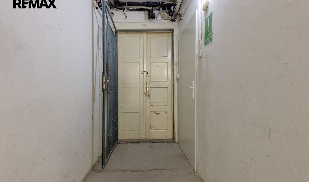 Prodej kanceláře 77 m², Praha – náhled fotky 16