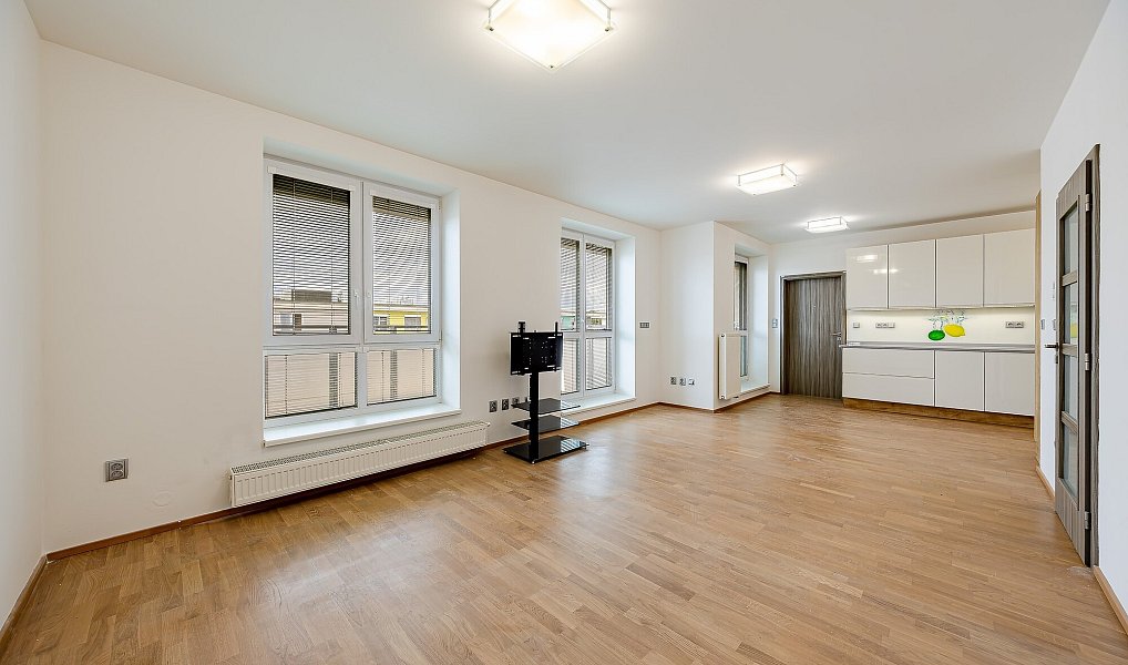 Pronájem bytu 4+kk 100 m², Uherské Hradiště – náhled fotky 2