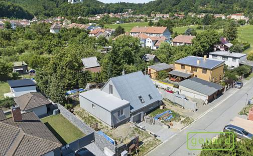 Prodej domu 242 m² s pozemkem 536 m², Račice-Pístovice - Račice, okres Vyškov