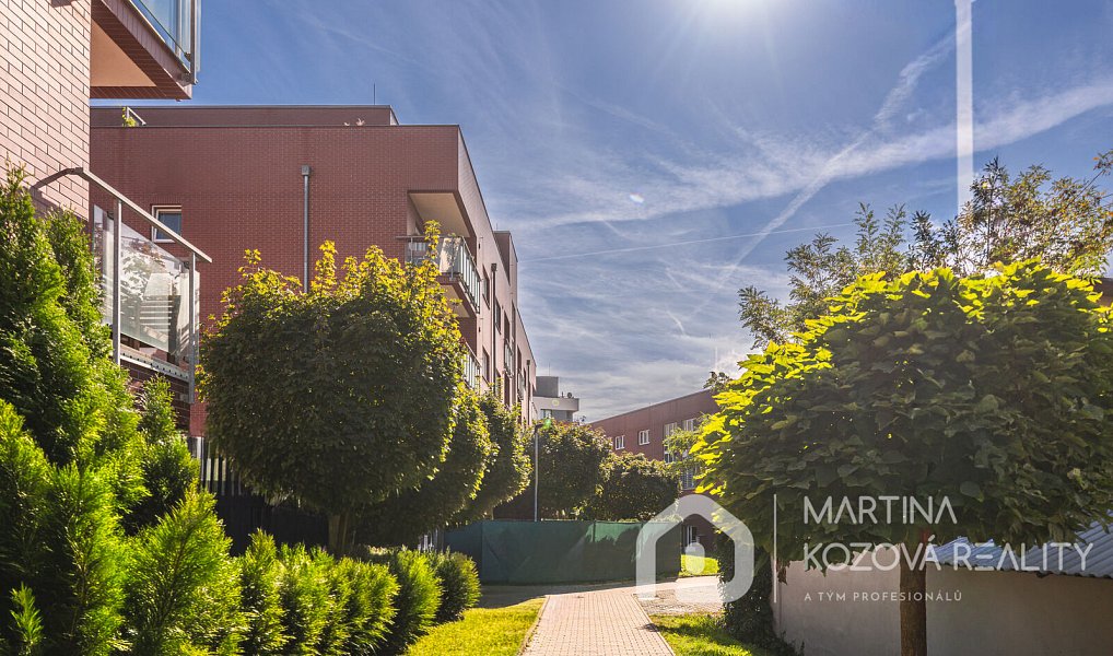 Pronájem bytu 2+kk 59 m², Praha – náhled fotky 52
