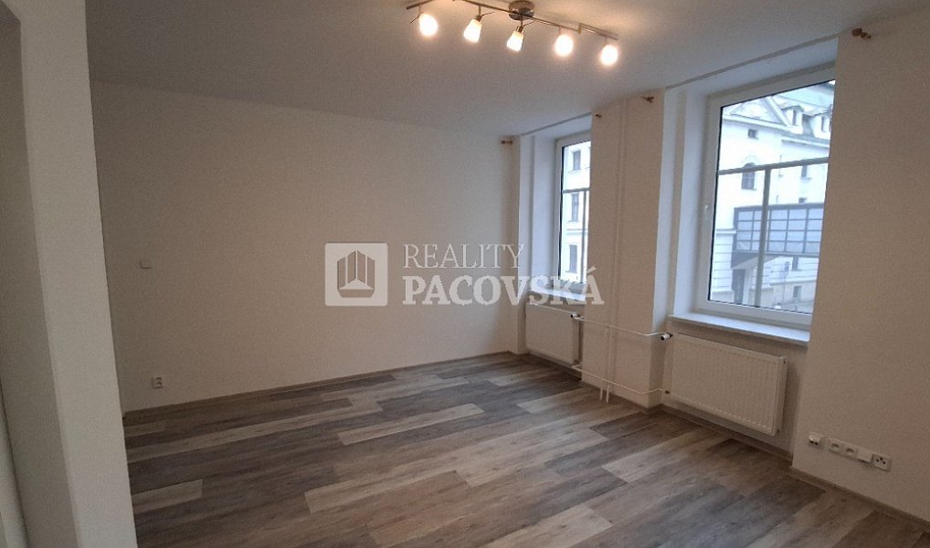 Pronájem bytu 2+1 70 m², Ústí nad Labem – náhled fotky 8