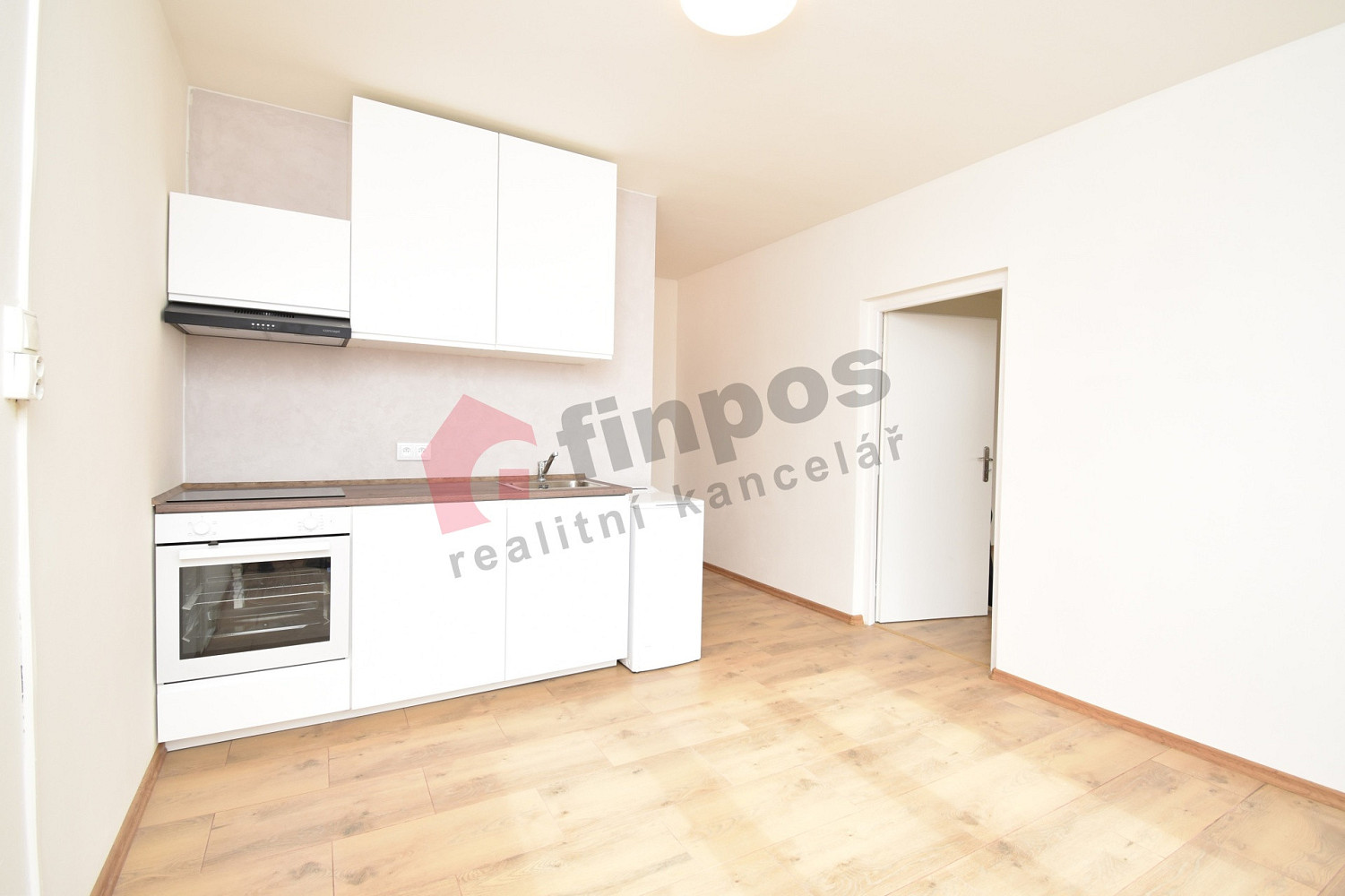 Pronájem bytu 1+1 37 m²