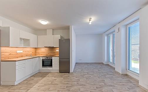 Pronájem bytu 1+kk 39 m², Bojkovice, okres Uherské Hradiště