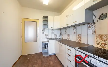 Prodej bytu 3+1 75 m², Kostelní Lhota, okres Nymburk