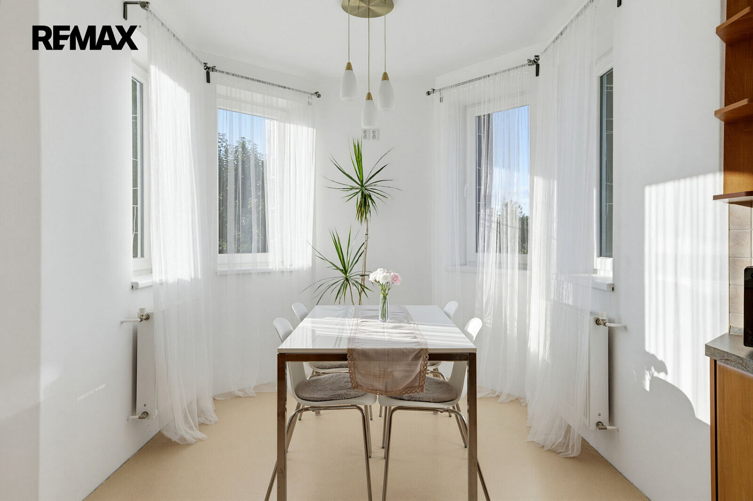 Prodej domu 174 m² s pozemkem 586 m² – fotografie 4