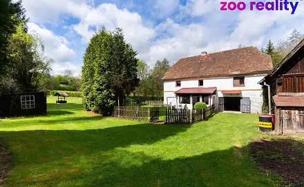 Prodej domu 120 m² s pozemkem 30 880 m², Tuchořice - Nečemice, okres Louny