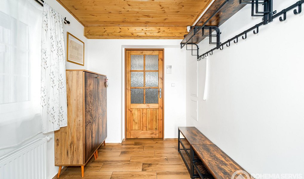 Prodej ubytovacího objektu 293 m², Kořenov – náhled fotky 21