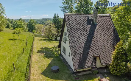 Prodej chaty/chalupy 99 m² s pozemkem 343 m², Město Albrechtice - Valštejn, okres Bruntál