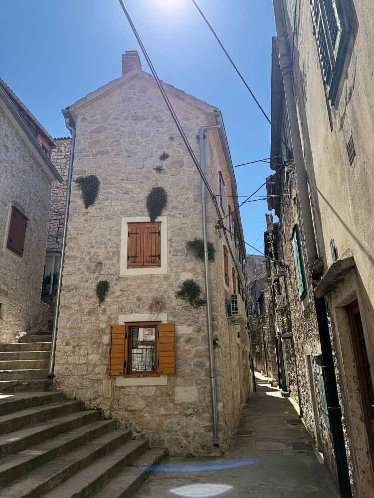 Prodej domu 78 m² s pozemkem 26 m²