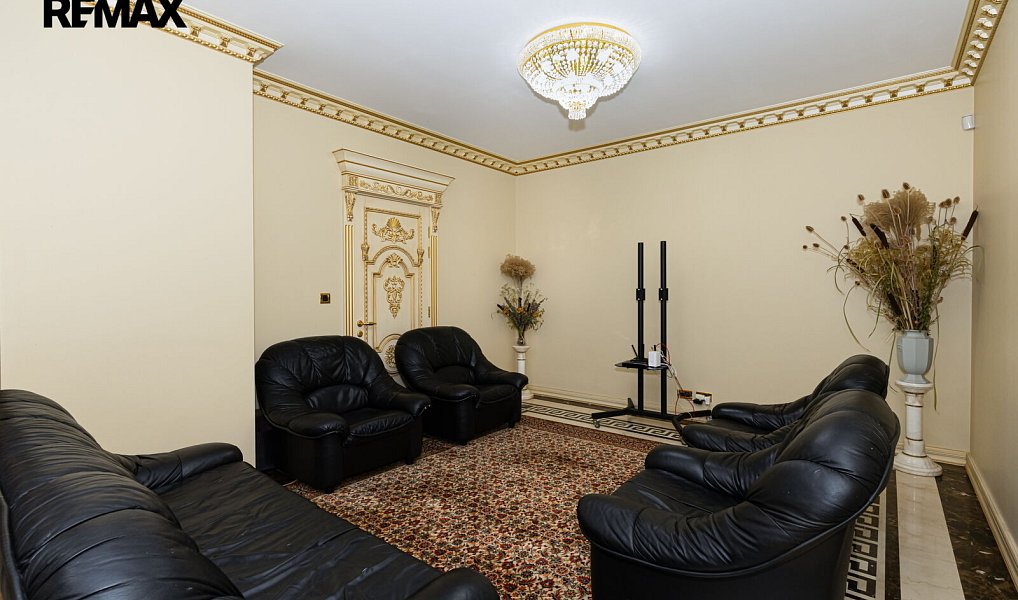 Pronájem domu 450 m² s pozemkem 701 m², Praha – náhled fotky 6