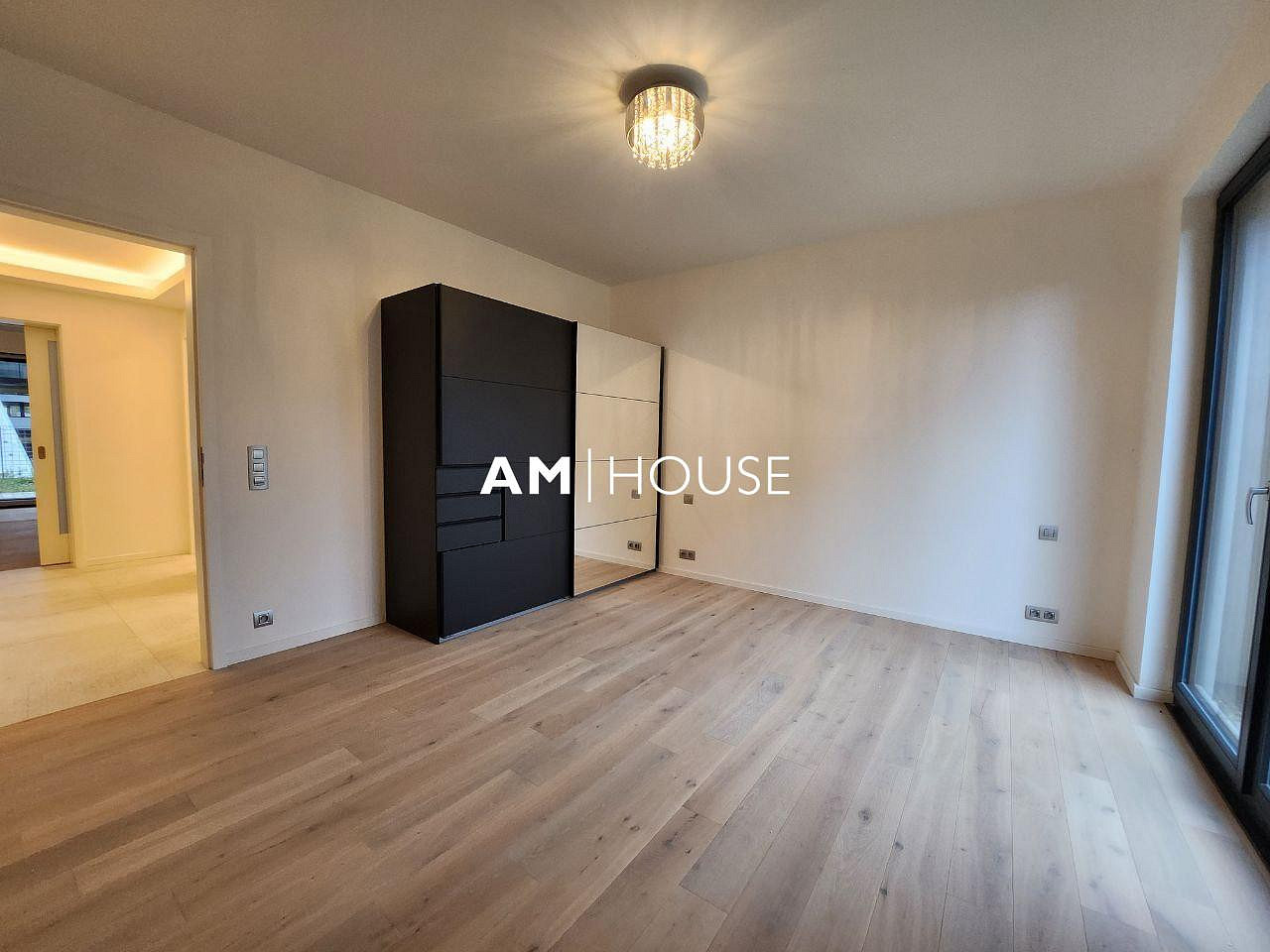 Pronájem bytu 2+kk 69 m² – fotografie 5