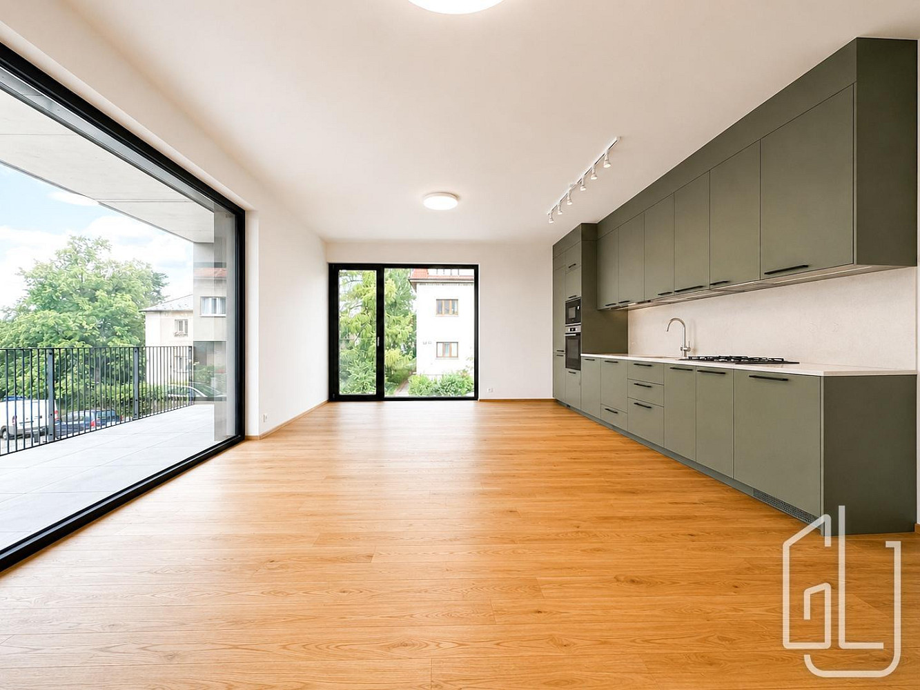 Pronájem bytu 3+kk 86 m²