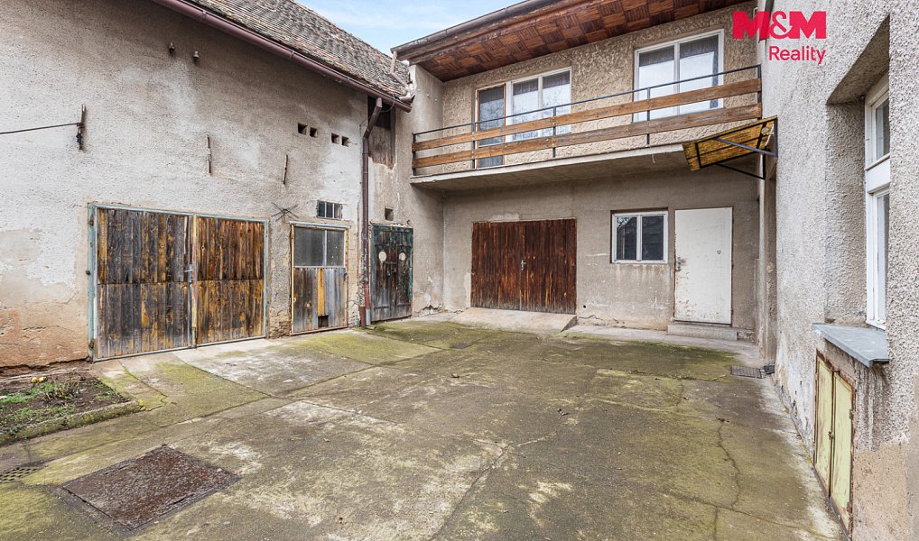 Prodej domu 272 m² s pozemkem 294 m², Líšťany – náhled fotky 4