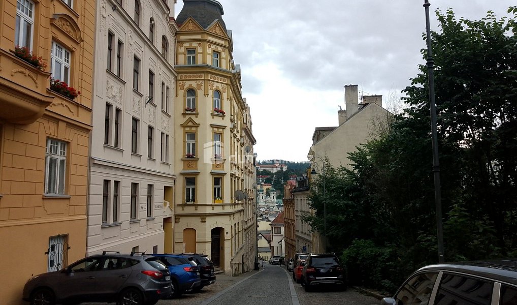 Pronájem bytu 1+kk 20 m², Karlovy Vary – náhled fotky 28