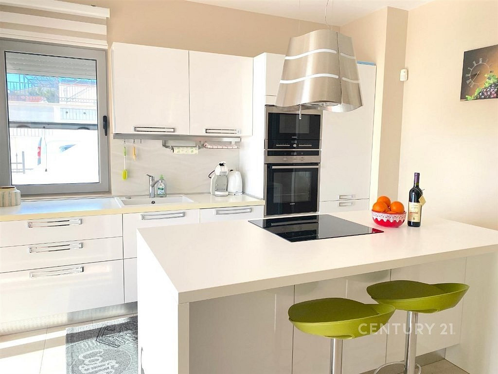Prodej domu 150 m² s pozemkem 350 m² - Aanzicht 6