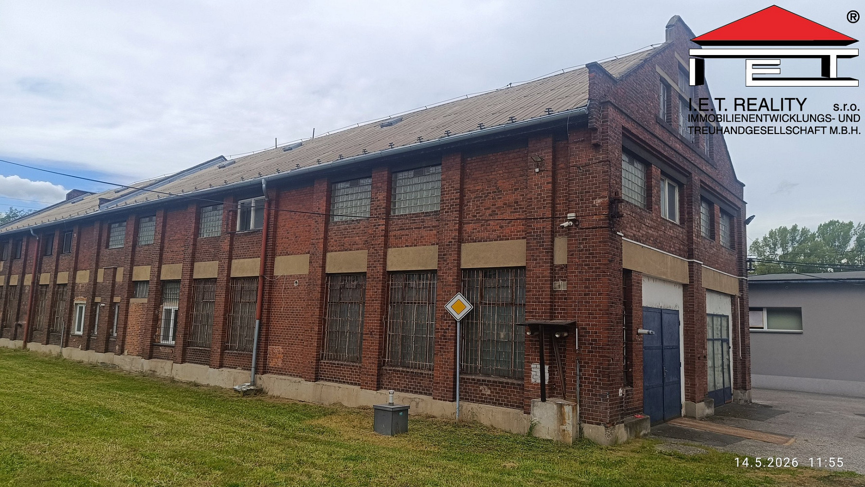 Pronájem skladovacích prostor 435 m²