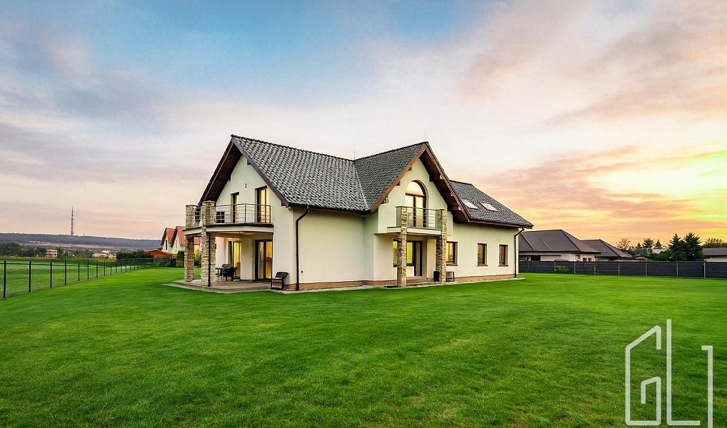 Prodej domu 317 m² s pozemkem 1 674 m², Trnová – náhled fotky 4
