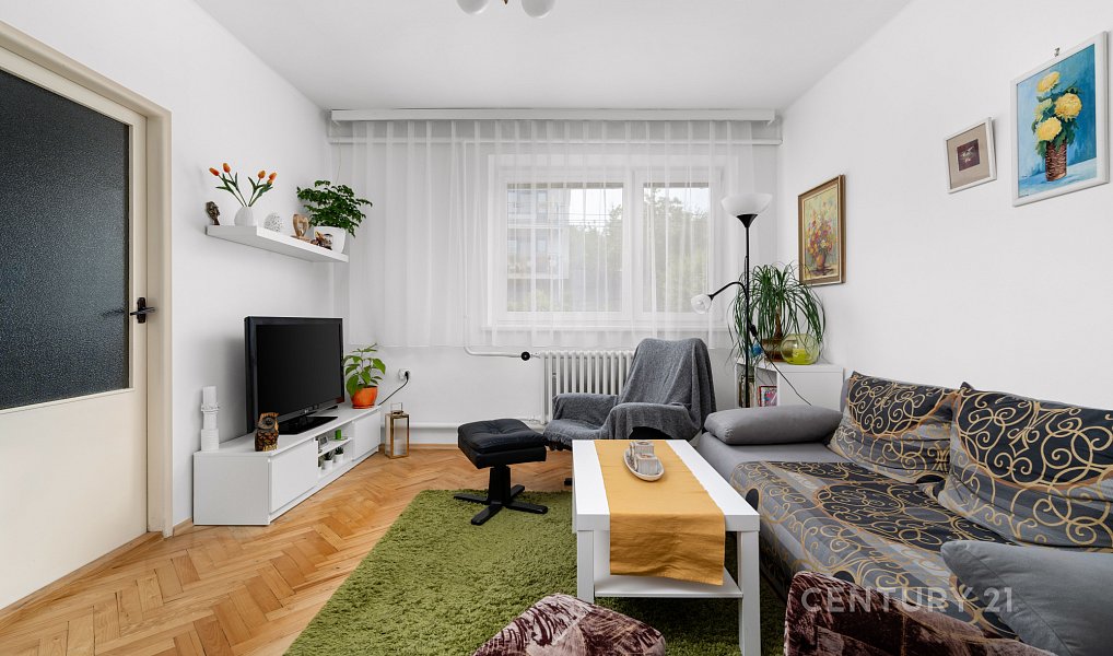 Prodej domu 165 m² s pozemkem 923 m², Uhřice – náhled fotky 8