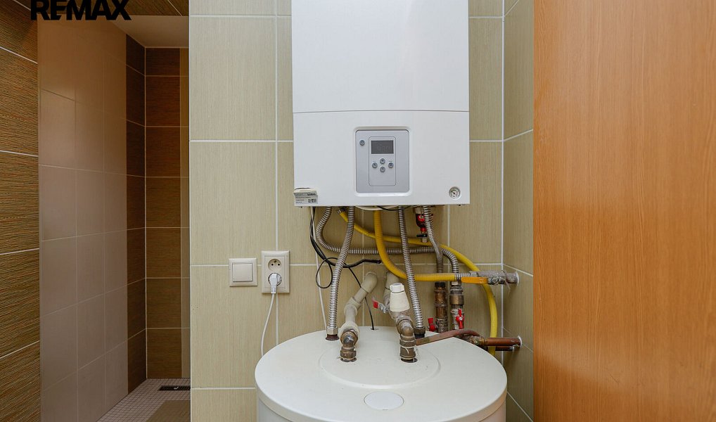 Prodej domu 290 m² s pozemkem 718 m², Vejprnice – náhled fotky 14