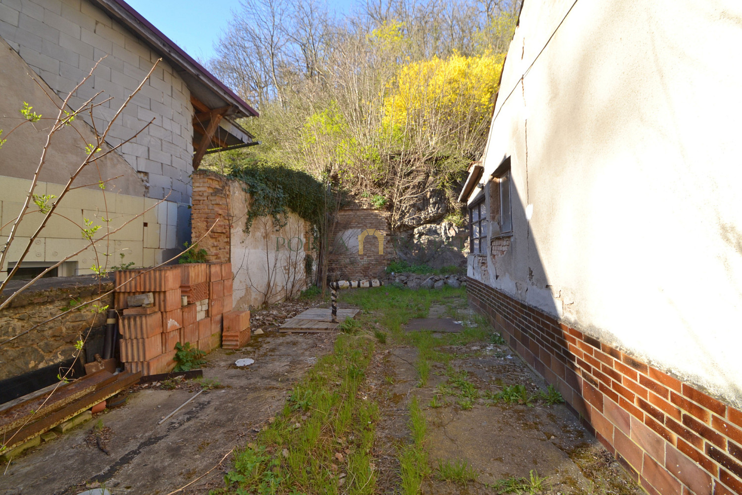 Prodej domu 90 m² s pozemkem 304 m² – fotografie 2