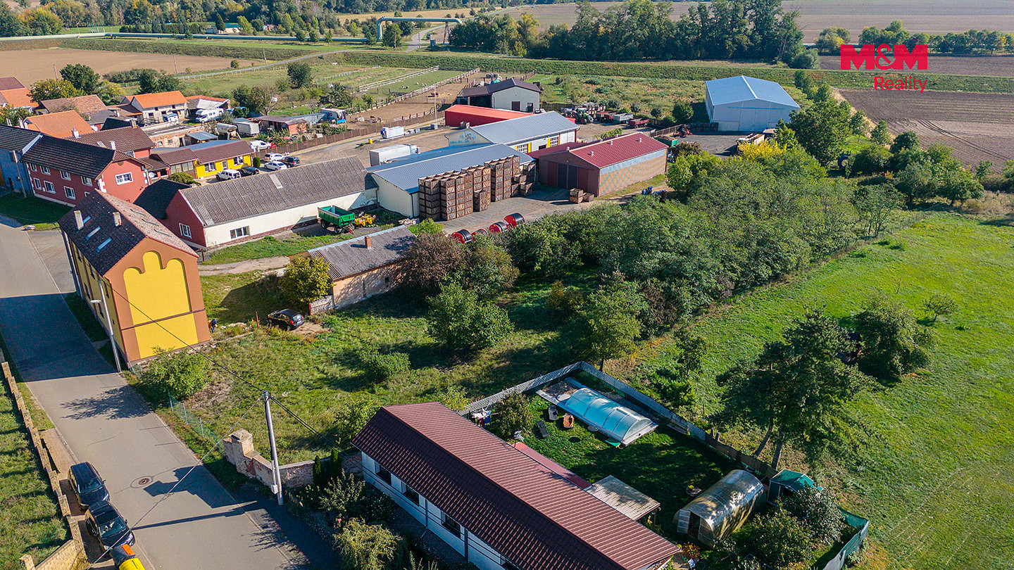 Prodej stavebního pozemku 2 984 m² – fotografie 3