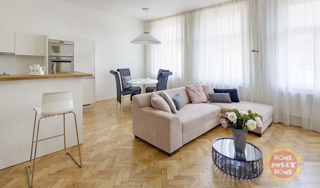 Pronájem bytu 3+kk 100 m², Praha – náhled fotky 2