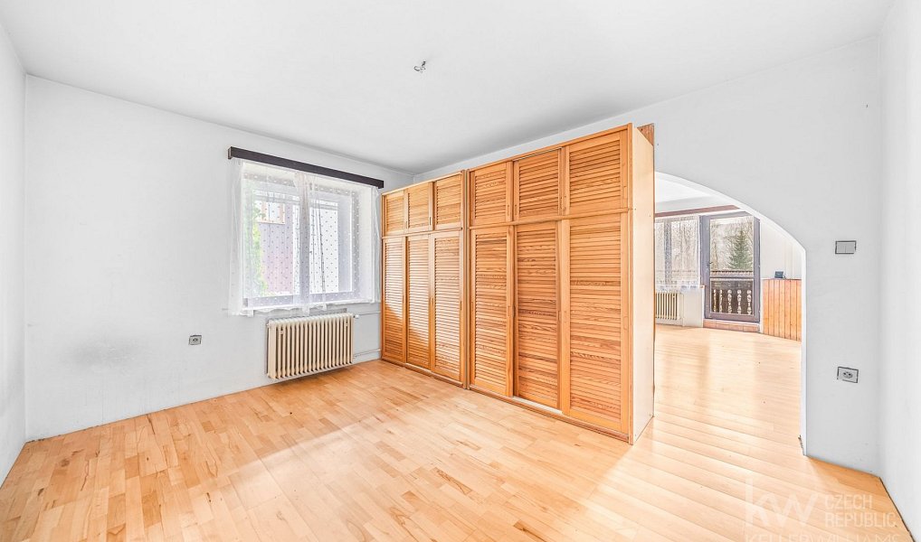 Prodej domu 570 m² s pozemkem 968 m², Železná Ruda – náhled fotky 5