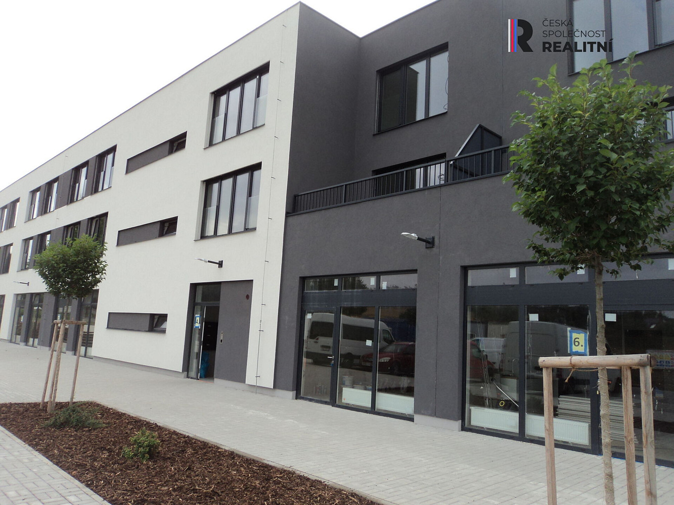 Pronájem bytu 1+kk 51 m²
