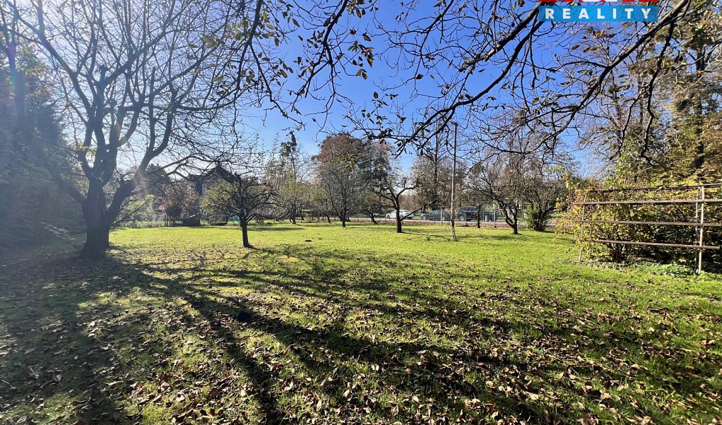 Prodej stavebního pozemku 1 304 m², Petřvald – náhled fotky 3