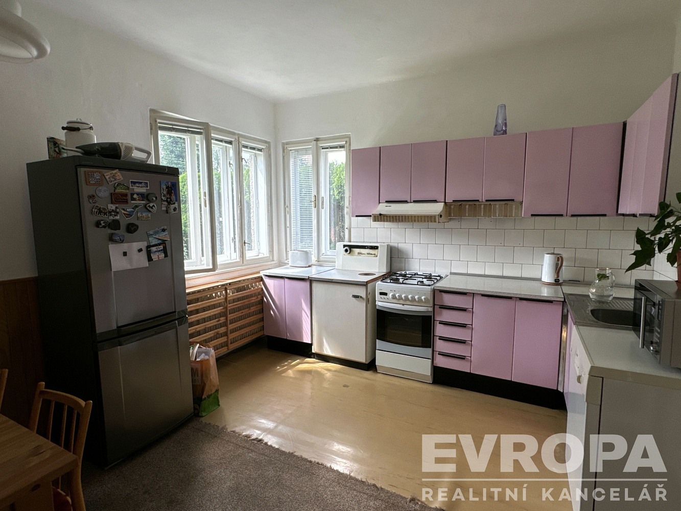 Prodej domu 189 m² s pozemkem 1 090 m² – pohled 5