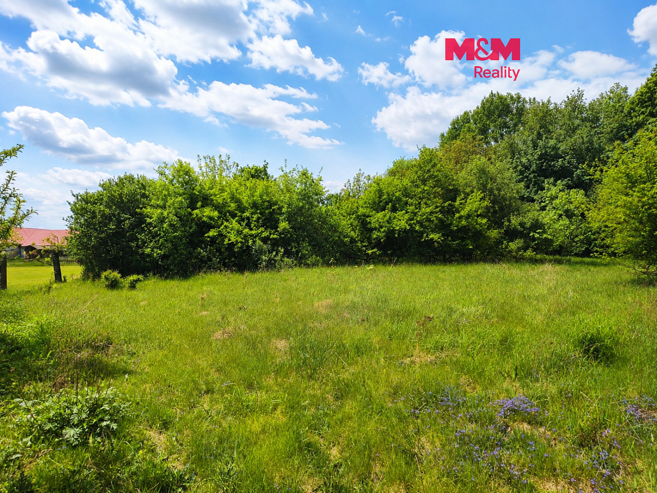 Prodej stavebního pozemku 1 093 m²