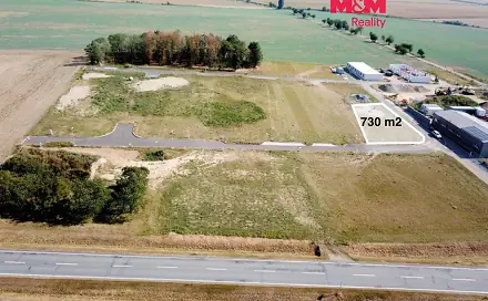 Prodej komerčního pozemku 730 m², Valeč, okres Třebíč