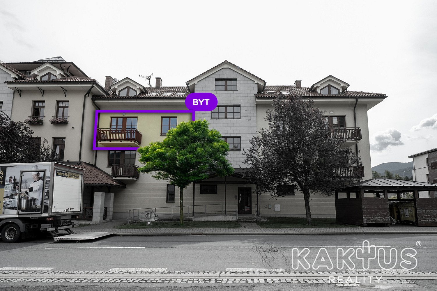 Pronájem bytu 2+kk 46 m² – fotografie 4