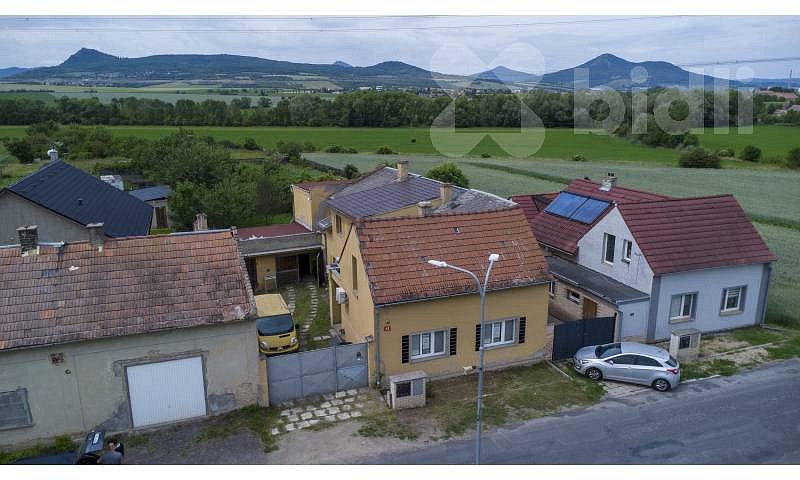 Prodej domu 130 m² s pozemkem 330 m² — photo 2