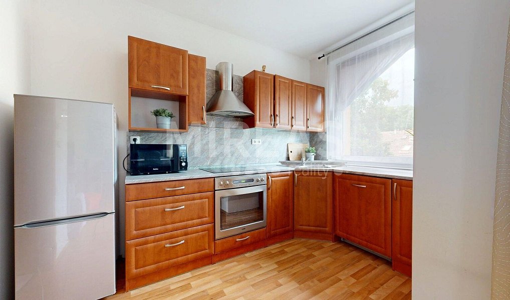 Prodej bytu 2+kk 69 m², Milovice – náhled fotky 3