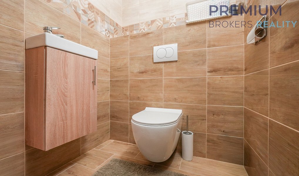 Prodej domu 132 m² s pozemkem 235 m², Hoštka – náhled fotky 9