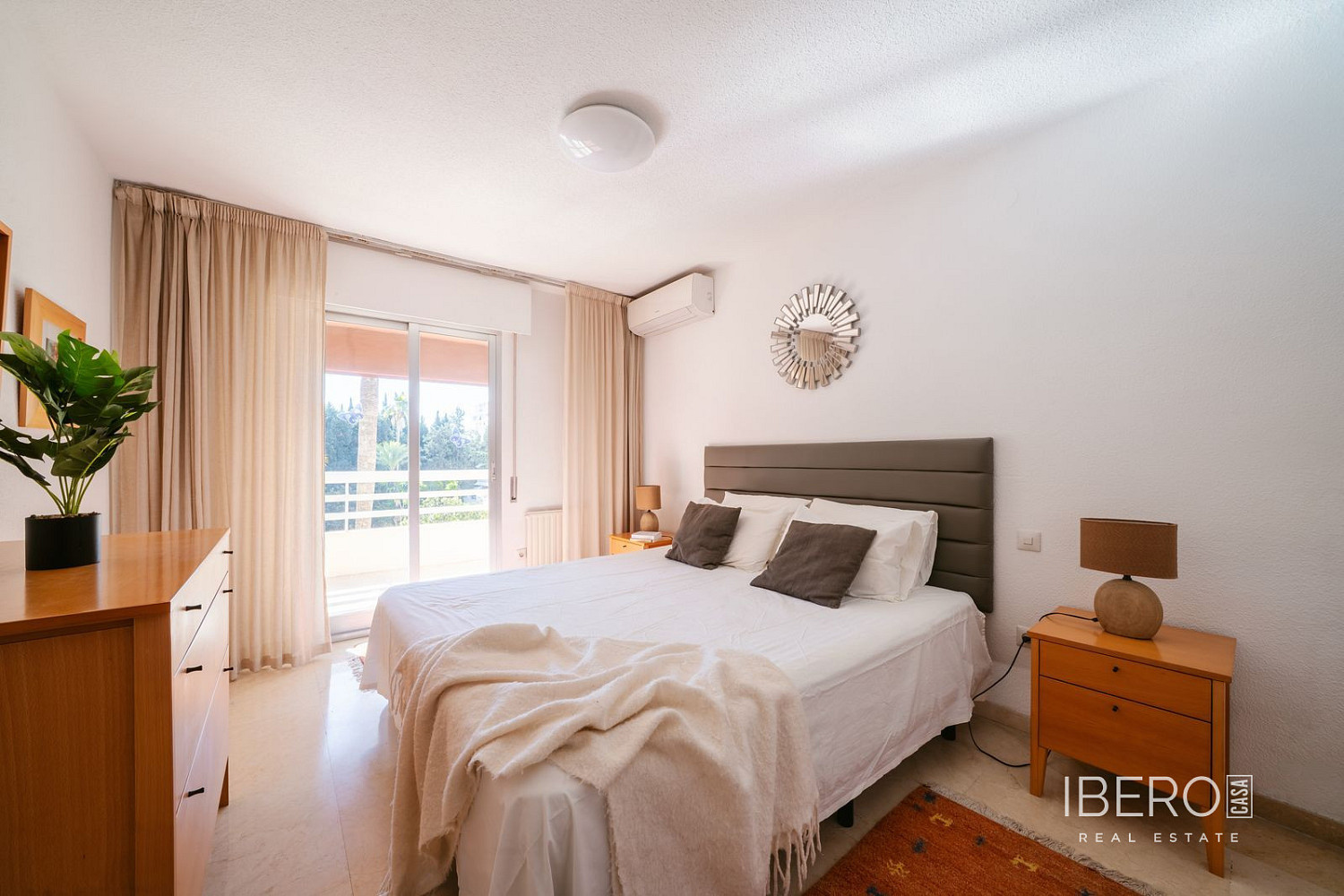 Piso 4+kk – Marbella, Barrio Alto - Vista 3