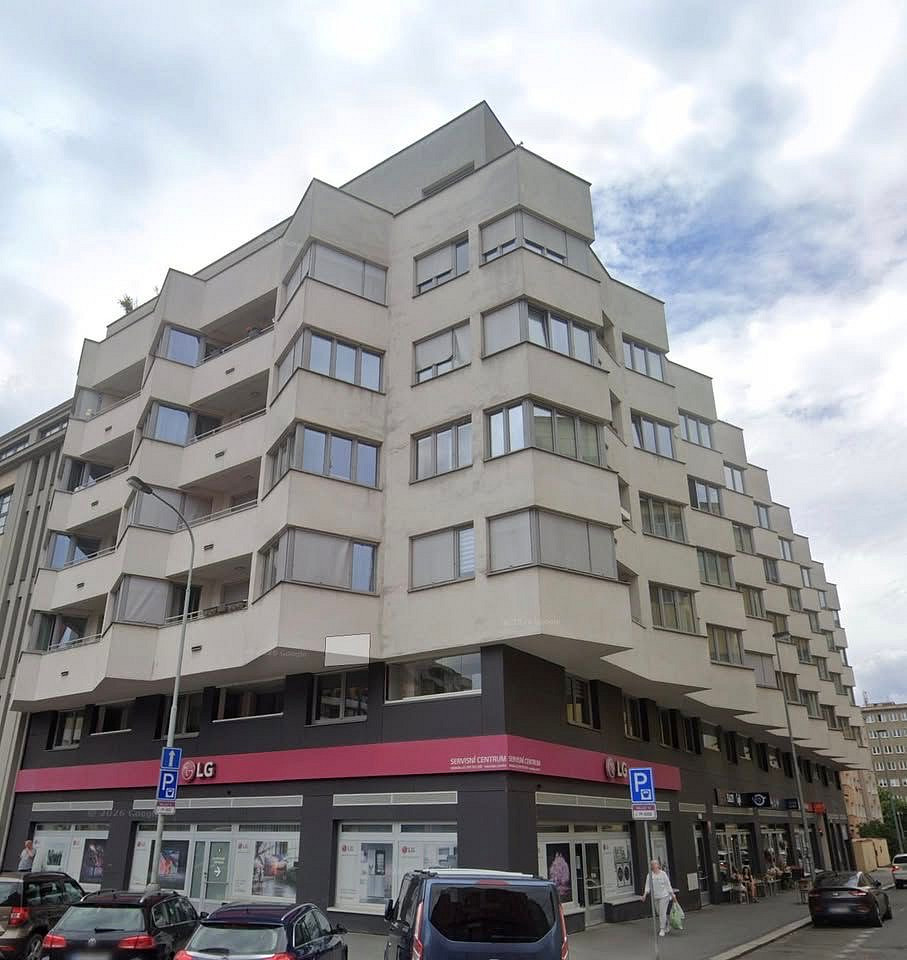 Pronájem bytu 3+kk 72 m²