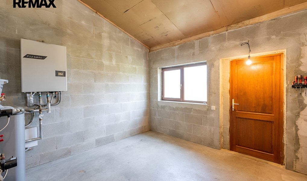 Prodej domu 165 m² s pozemkem 604 m², Lošany – náhled fotky 18