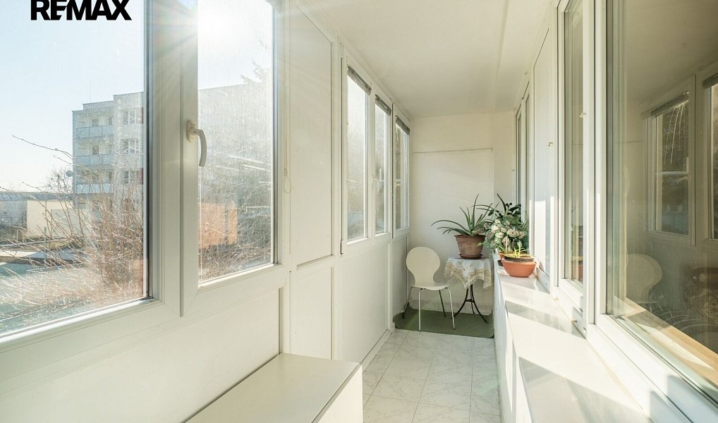 Prodej bytu 3+1 72 m², Jesenice – náhled fotky 6