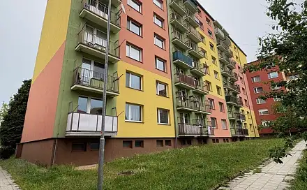 Prodej bytu 3+1 75 m², Pod Zábřehem, Bystřice pod Hostýnem, okres Kroměříž