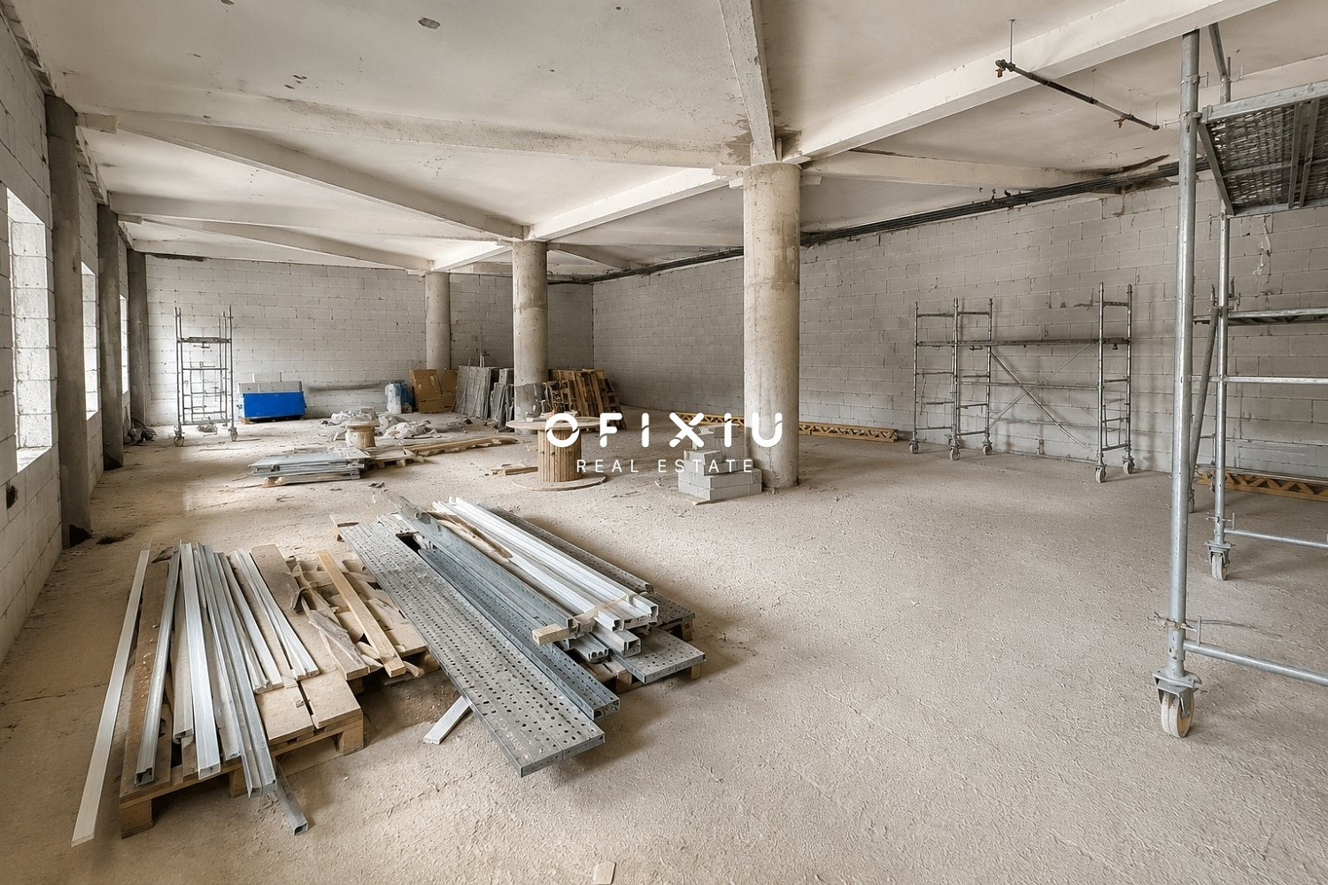 Prodej obchodních prostor 183 m²