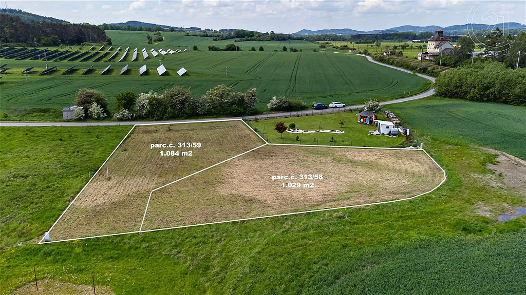 Prodej stavebního pozemku 1 084 m²