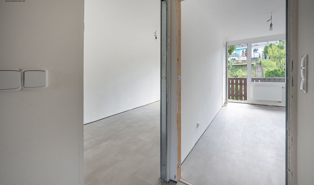 Prodej domu 170 m² s pozemkem 450 m², Únětice – náhled fotky 25